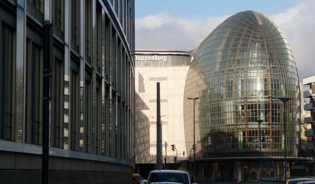 Köln - Cologne Peek und Cloppenburg Shopping Centre - photo by Marek Sedya