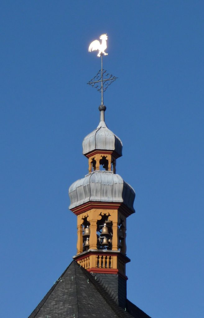 Kölner Kirchenhahn photo by Marek Seyda