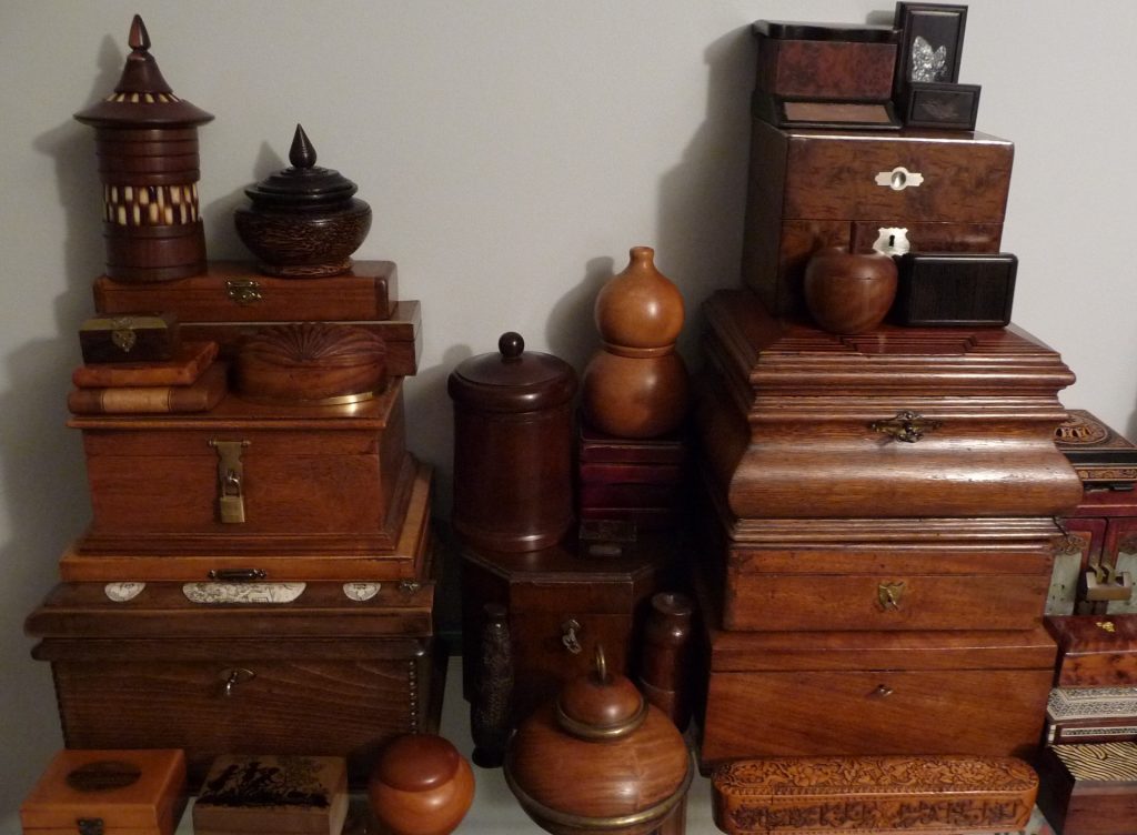 Antique wooden boxes photo and collection by Marek Seyda